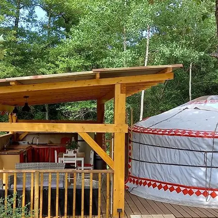 Luxury tent Yourte Independante En Pleine Nature, Proche D'ajaccio Carbuccia