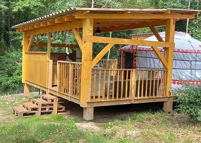 Yourte Independante En Pleine Nature, Proche D'ajaccio 豪华帐篷